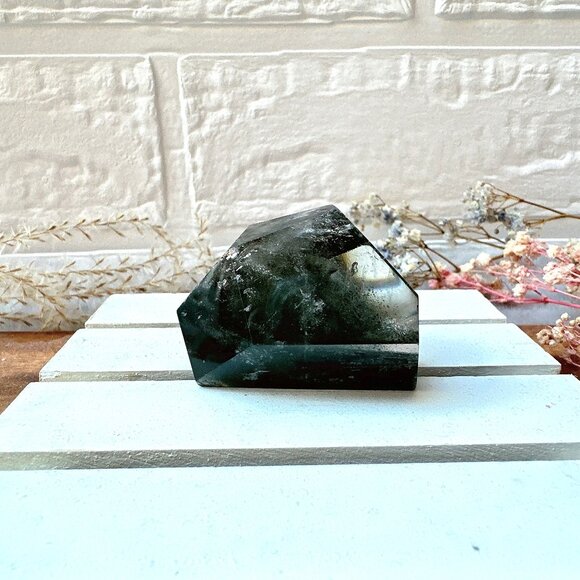 Small Garden Quartz Lodalite Free Form | Garden Quartz Gusher - Picture 3 of 10